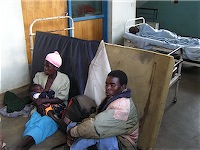 Family visit.  Kamuzu Central Hospital - Lilongwe, Malawi.